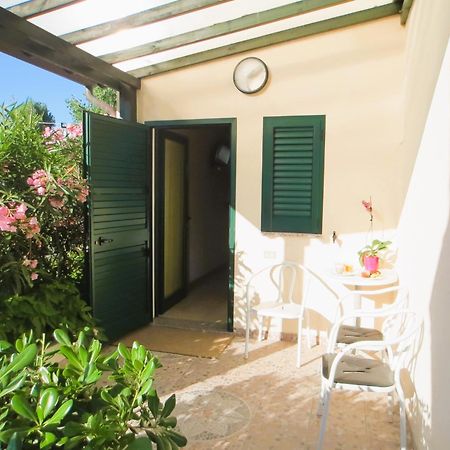 Hotel Etna - Nuova Gestione Romagnola All-Inclusive Spiaggia Parcheggio Riccione Exteriör bild
