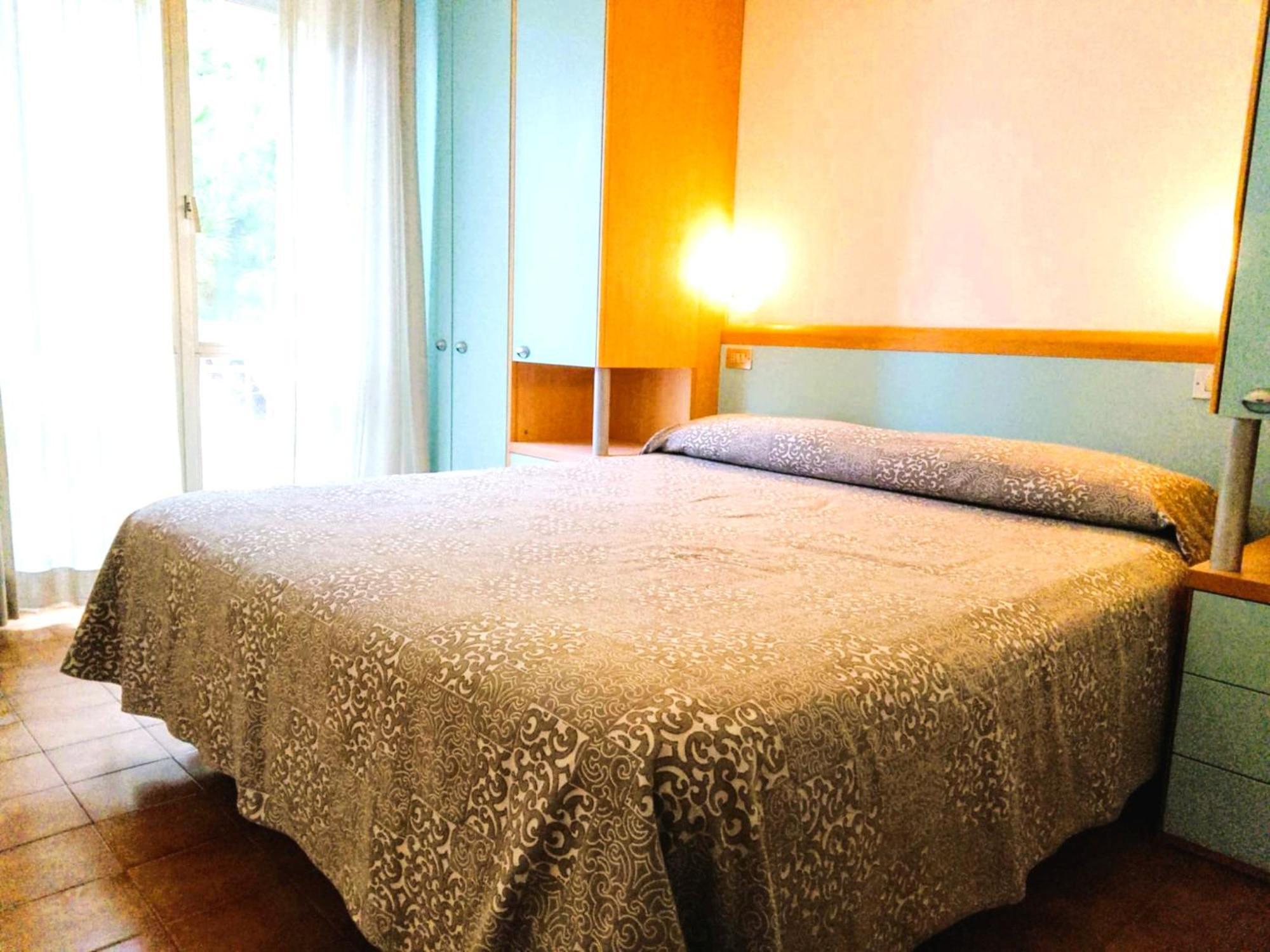Hotel Etna - Nuova Gestione Romagnola All-Inclusive Spiaggia Parcheggio Riccione Exteriör bild