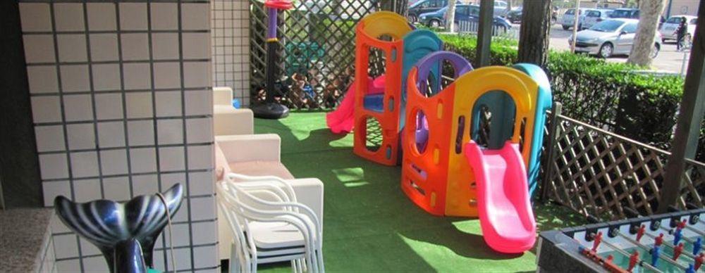 Hotel Etna - Nuova Gestione Romagnola All-Inclusive Spiaggia Parcheggio Riccione Exteriör bild